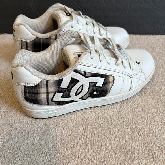 DC Skate Shoes Men's Size 10 White with Black Plaid 302297 - Picture 1 of 10